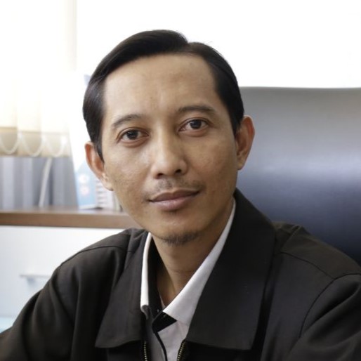 Green and White Modern Business Proposal Presentation - 4